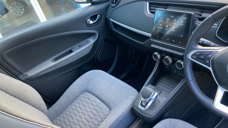 Renault Zoe 100kW i Iconic R135 50kWh 5dr Auto Electric Hatchback